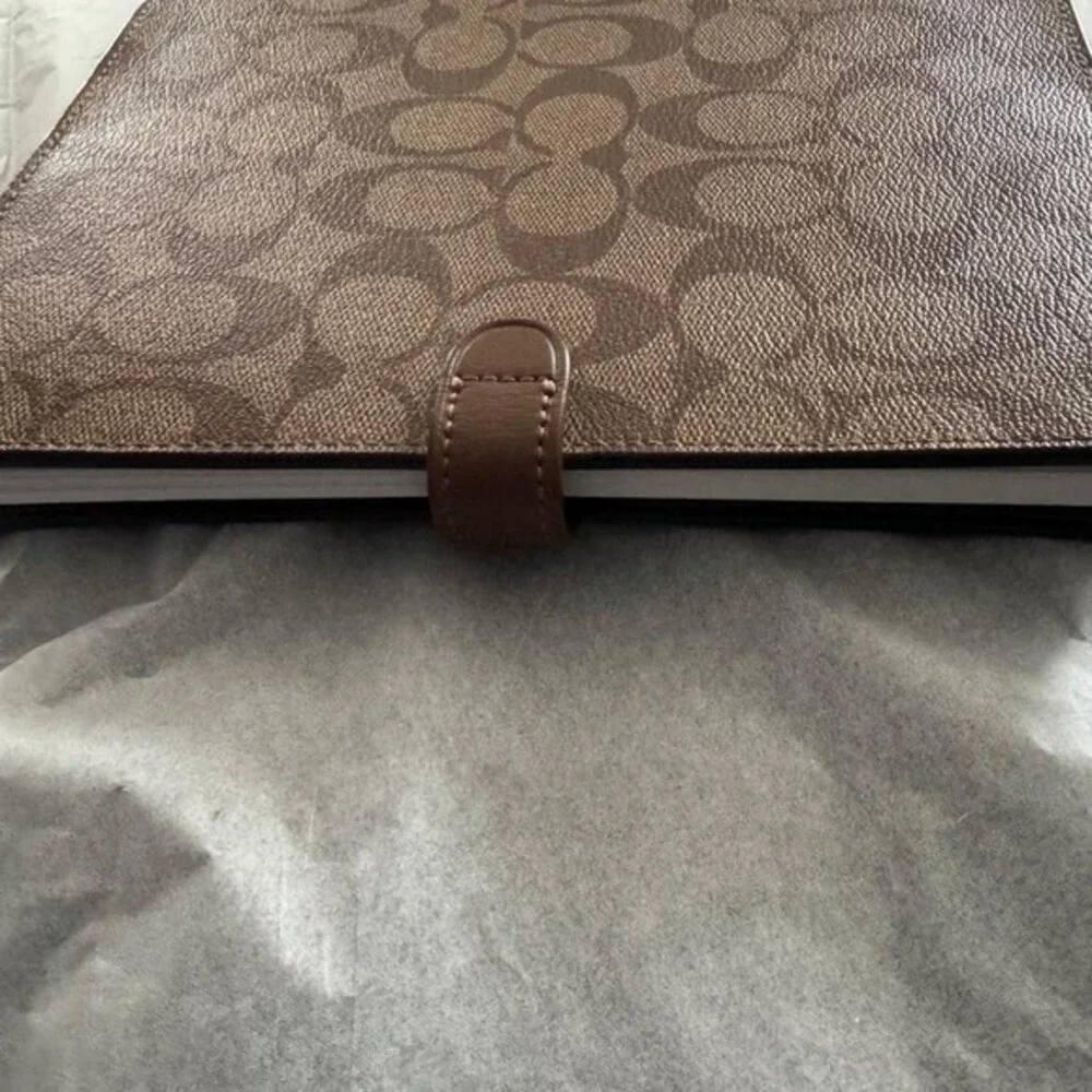 Coach Signature Canvas Organizer Folio in Brown